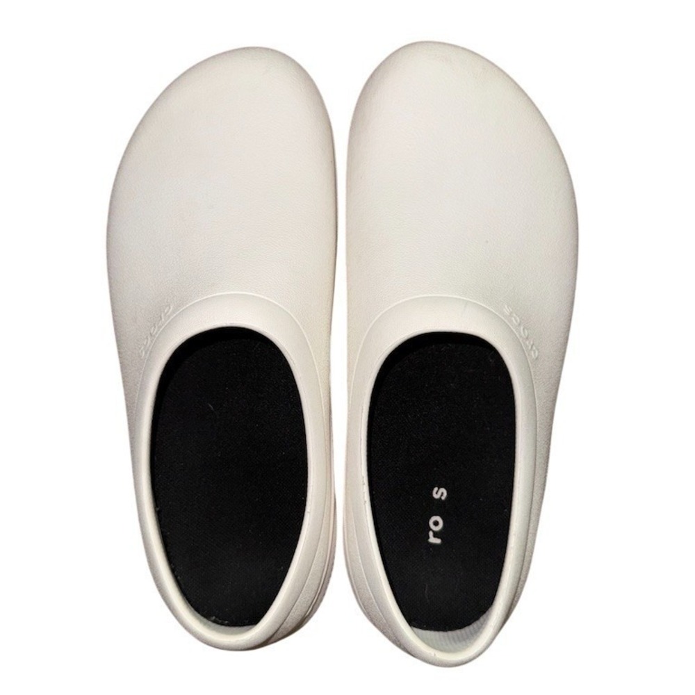 Crocs Neria Pro II Work Clogs Womens Size 11 White Slip Resistant nursing shoes